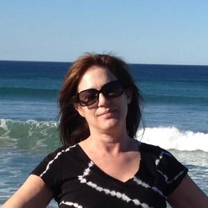 Meet your Posher, Alicia